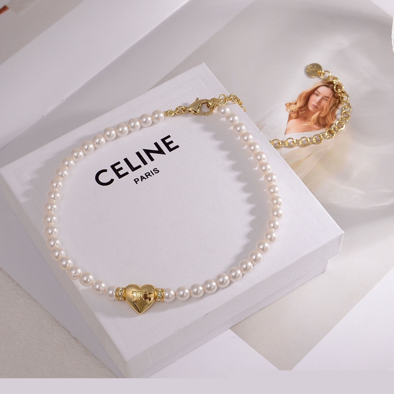 Ce**e earrings